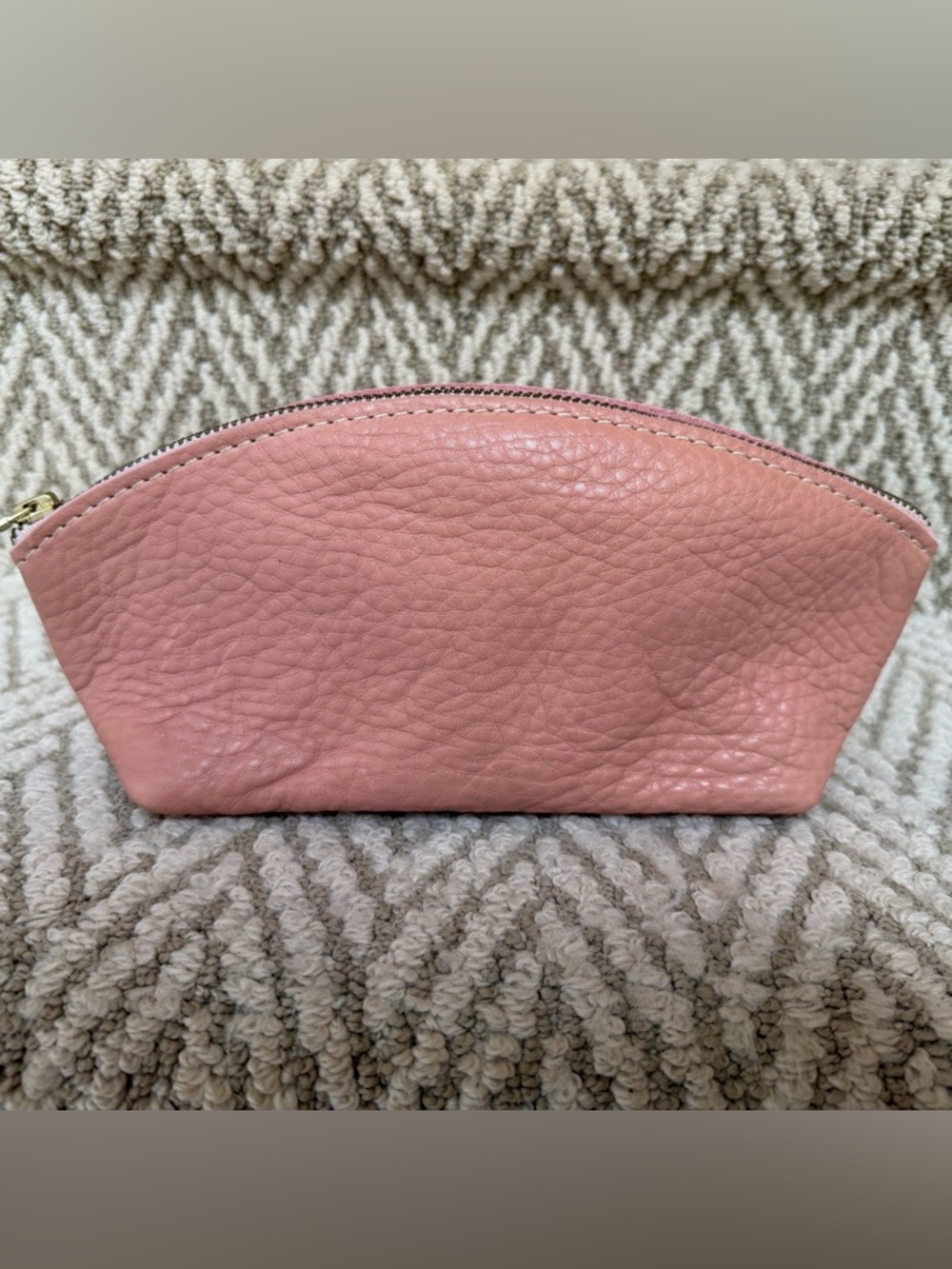 NWT 🦄 Portland Leather Eclipse Makeup bag in Gorgeous Rare Quartz Color